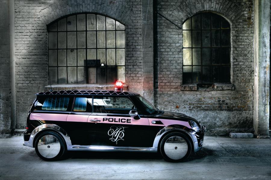  Mini Cooper Clubman Life Ball 2008 года  (фото 3 из 7)